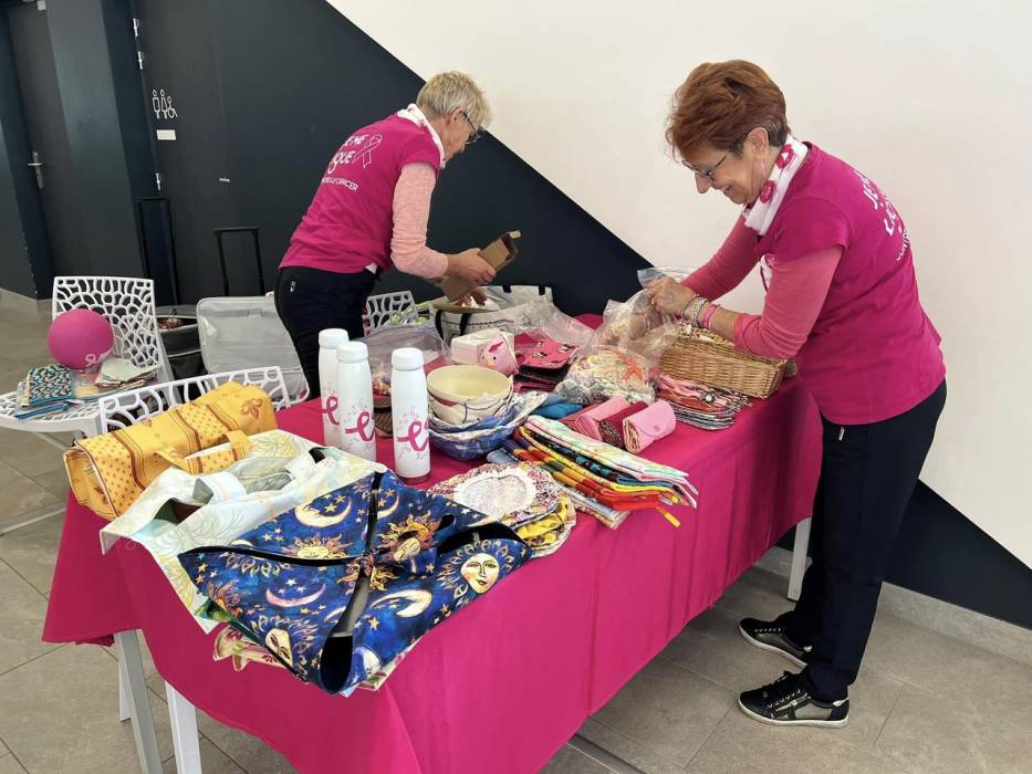 Octobre Rose à l’AQUAMM, la piscine de Neuves-Maisons 