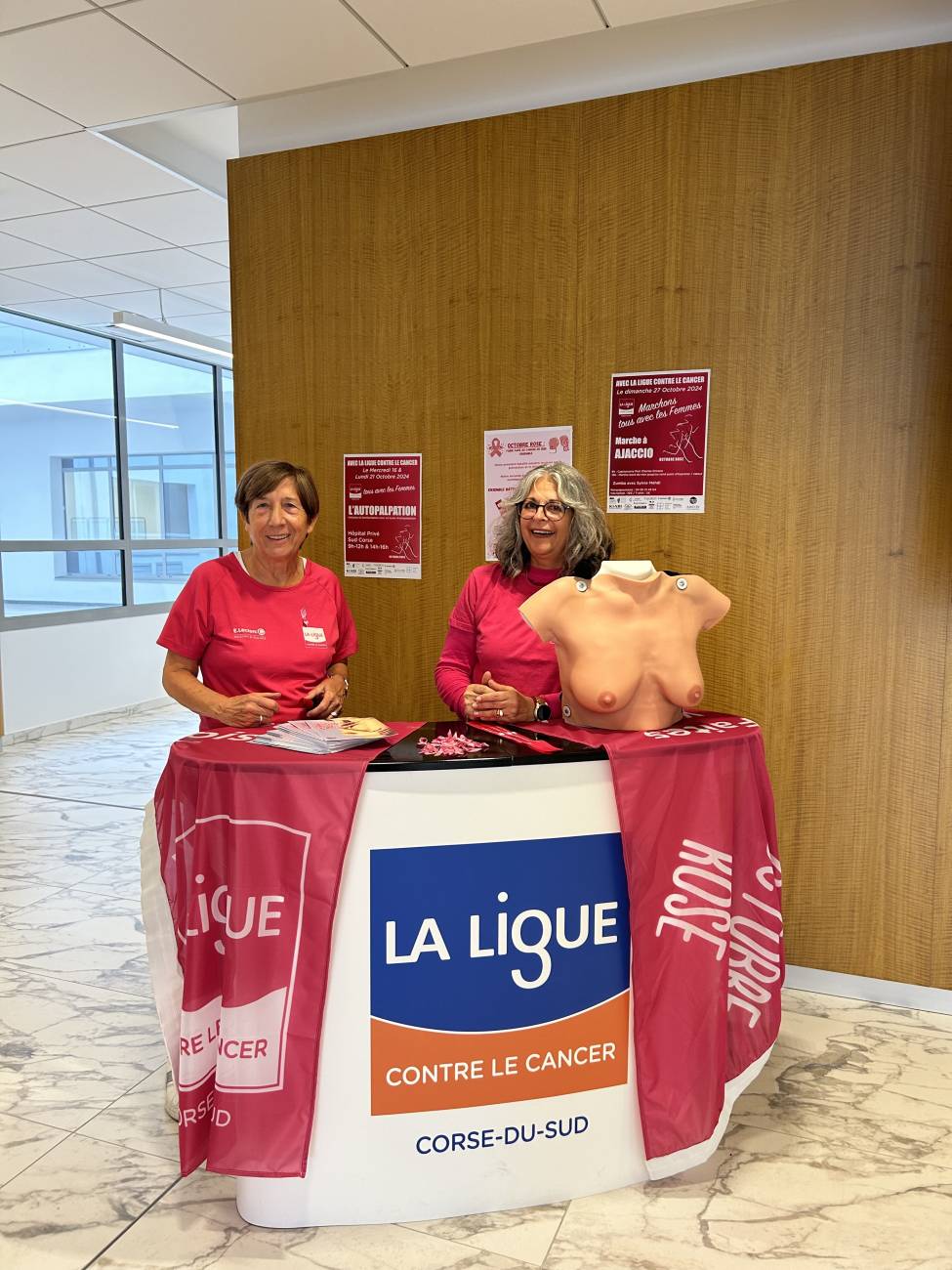 stand prévention octobre rose